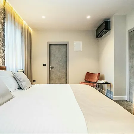 Bed & Breakfast Calma Luxury 4*