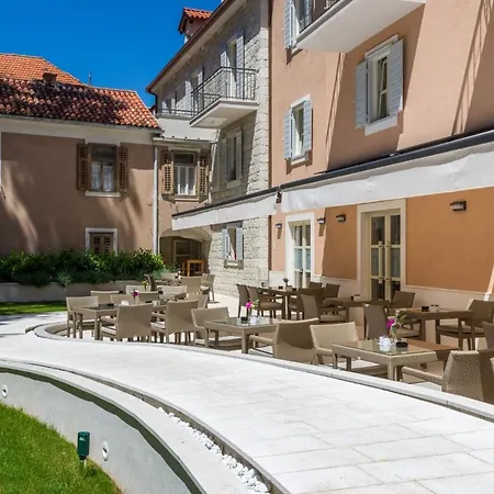 Calma Luxury Спліт