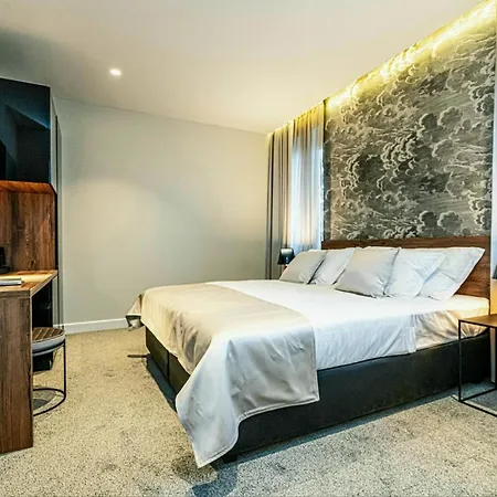 Calma Luxury 4* Split