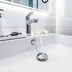 Alojamento de Acomodação e Pequeno-almoço Calma Luxury 4*