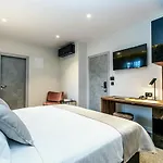 Alojamento de Acomodação e Pequeno-almoço Calma Luxury Split