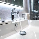 Alojamento de Acomodação e Pequeno-almoço Calma Luxury 4*