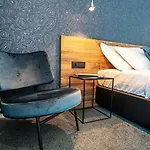 Alojamento de Acomodação e Pequeno-almoço Calma Luxury Split