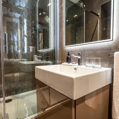 Calma Luxury Bed and Breakfast Σπλιτ