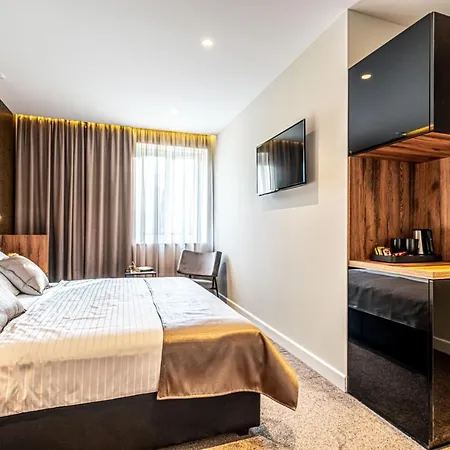 Bed and Breakfast Calma Luxury 4*