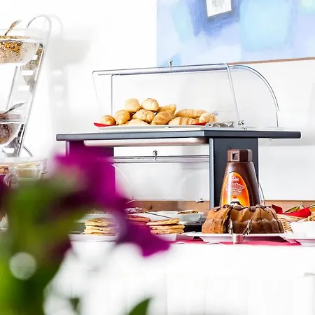 Bed and Breakfast Calma Luxury Σπλιτ