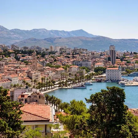 B&B Calma Luxury 4*