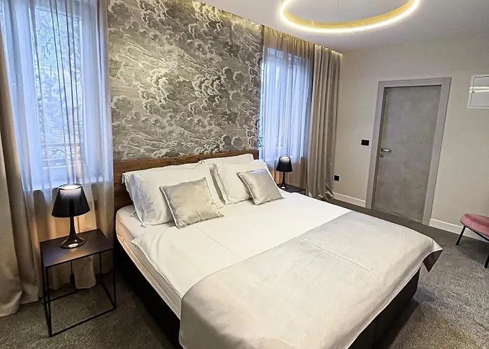 Calma Luxury Bed & Breakfast Split