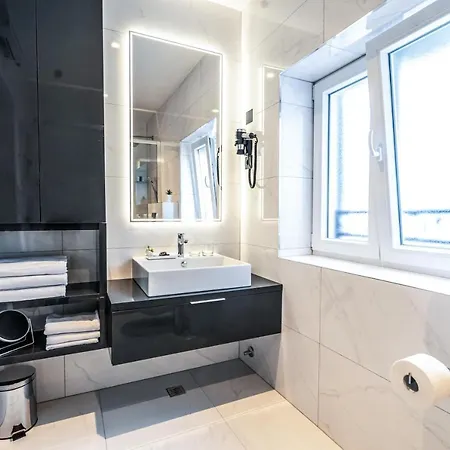 فندق مبيت وإفطار Calma Luxury 4*