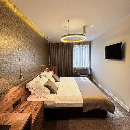 Calma Luxury فندق مبيت وإفطار